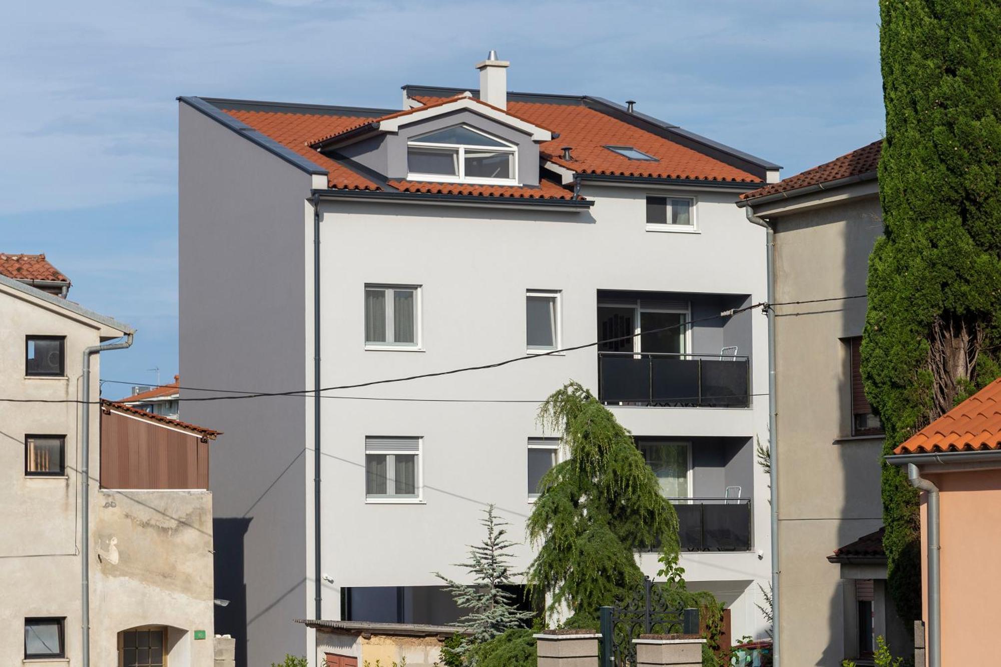 City Apartments Silver Pula Exterior foto